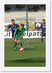 DSC_7220 avellino lecce 0-2 * Foto:Franco D'Addona                allo stadio partenio di avellino il lecce vince per 2-0 al 37 valdes su rigore al 39 st munari arbitro ayroldi di molfetta ass.conca e forconi -iv- de benedictis * 334 x 500 * (56KB)